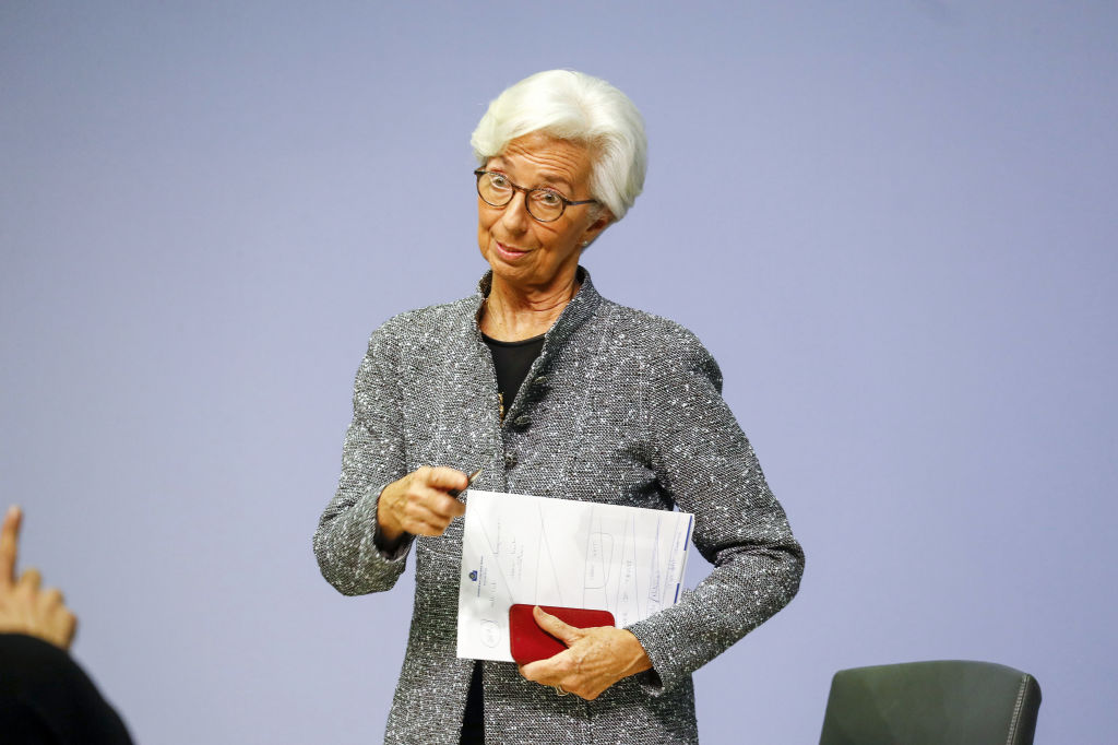 Bce: countdown a primo rialzo tassi in un decennio e scudo anti-spread nel bel mezzo della crisi di governo Draghi