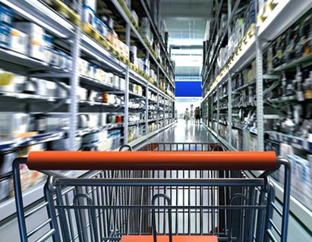 In Italia carrello spesa mai così caro da luglio 1983. Inflazione monstre anche in Ue