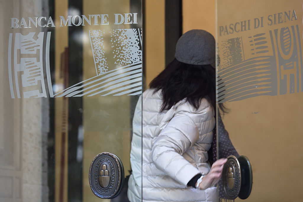 Mps: titolo ancora attaccato dai sell. Aumento capitale s’ha da fare o no ora? Il nodo Axa-Anima