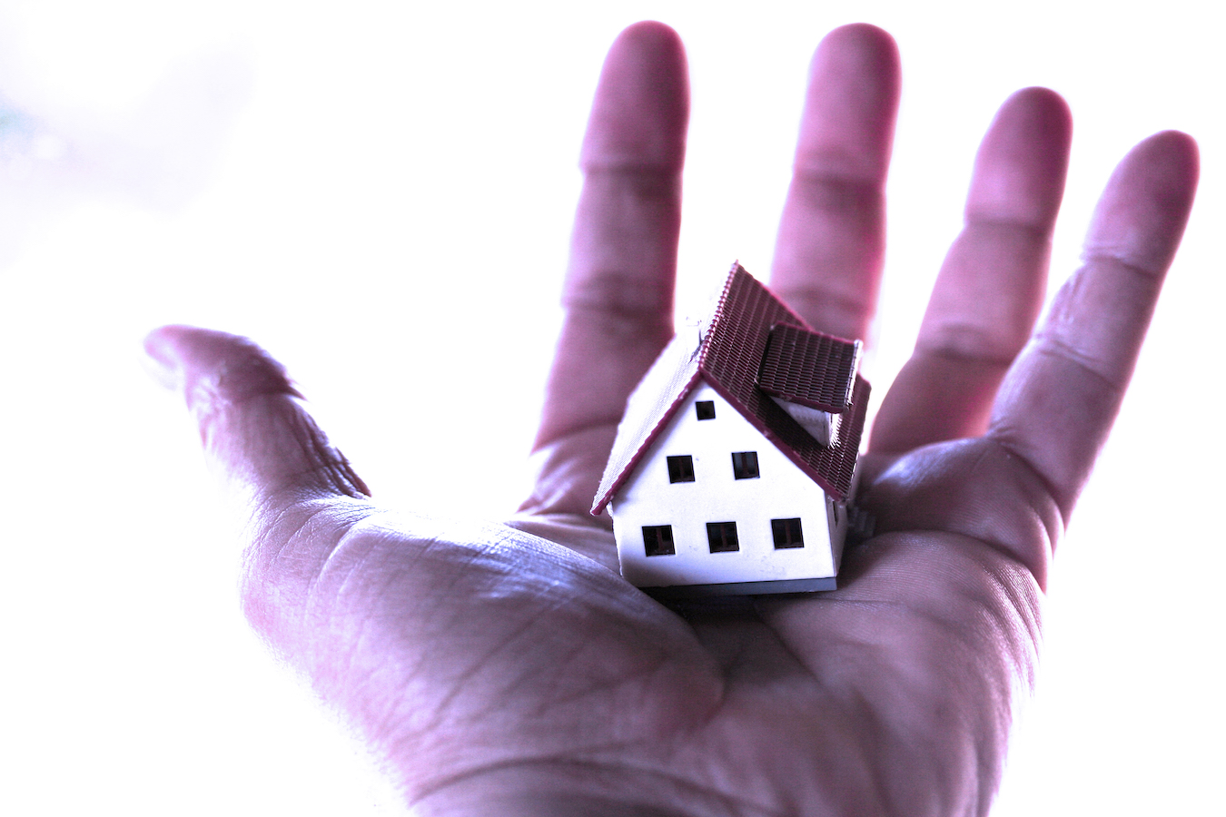 Imu seconda casa: quando si può pagare in misura scontata