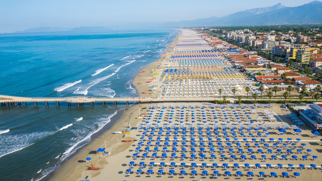 Comprare casa al mare fronte spiaggia: Forte dei Marmi la località più costosa