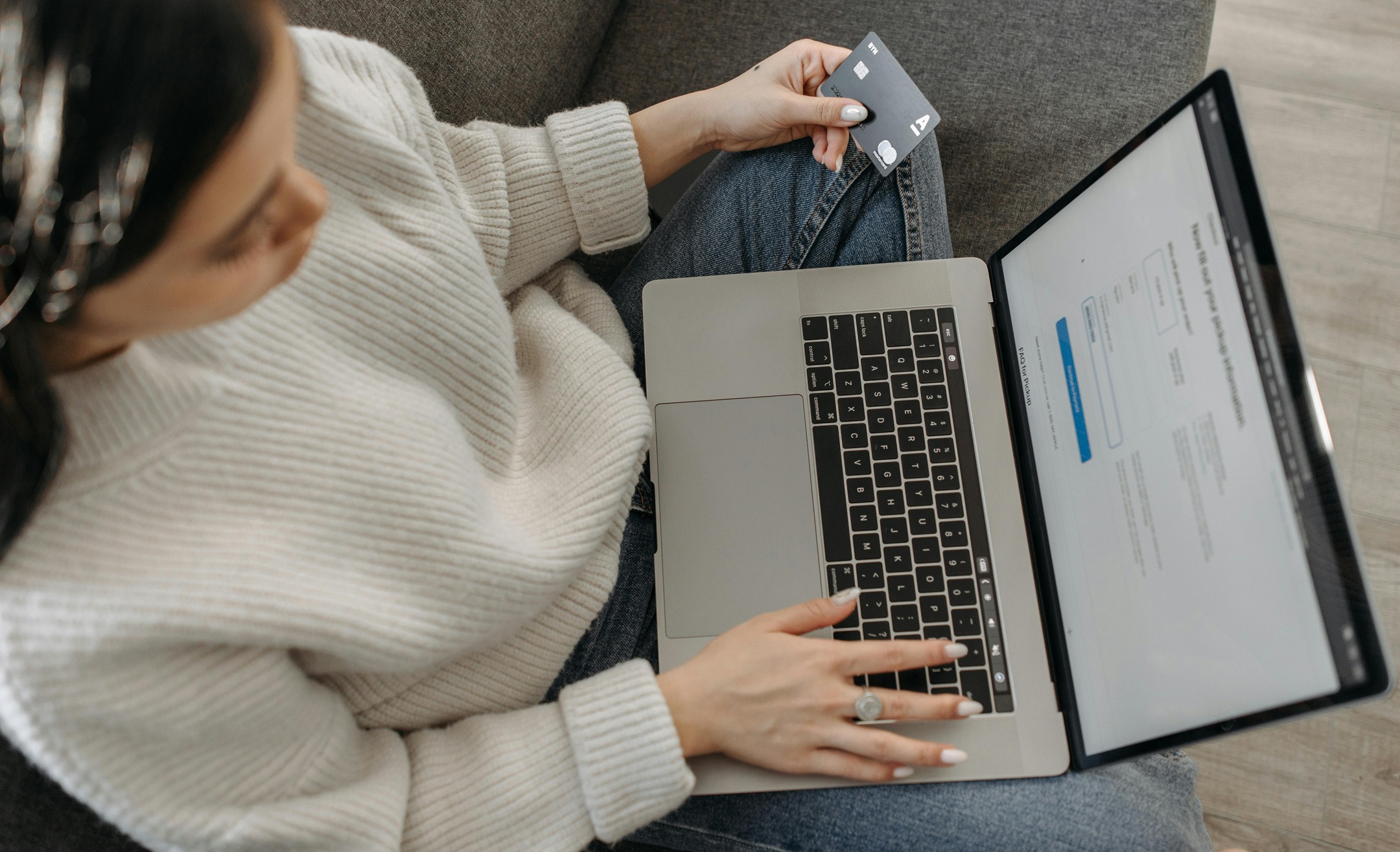 Conto online: canone azzerato e prelievi gratis con Mediolanum